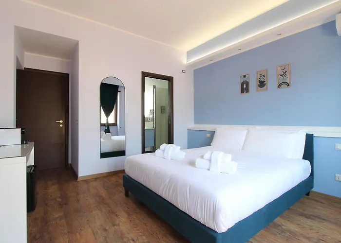 San Damaso Vatican 4*